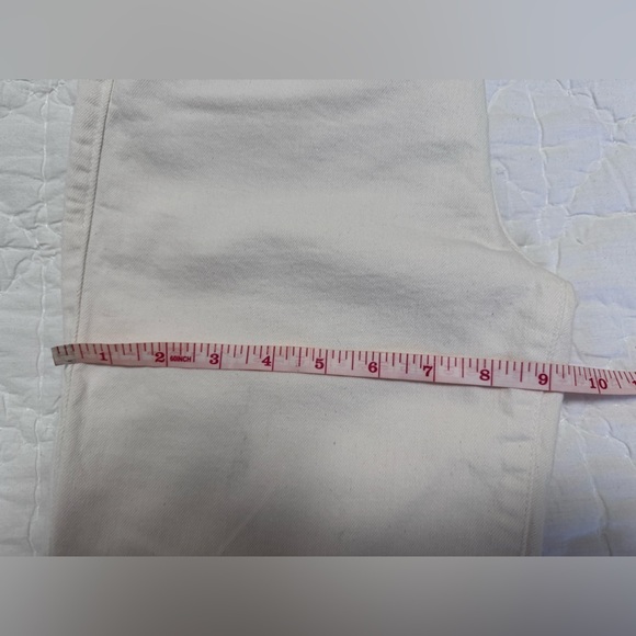 FRAME High Waist Straight Cotton Jeans in Size 26 - Picture 9 of 17